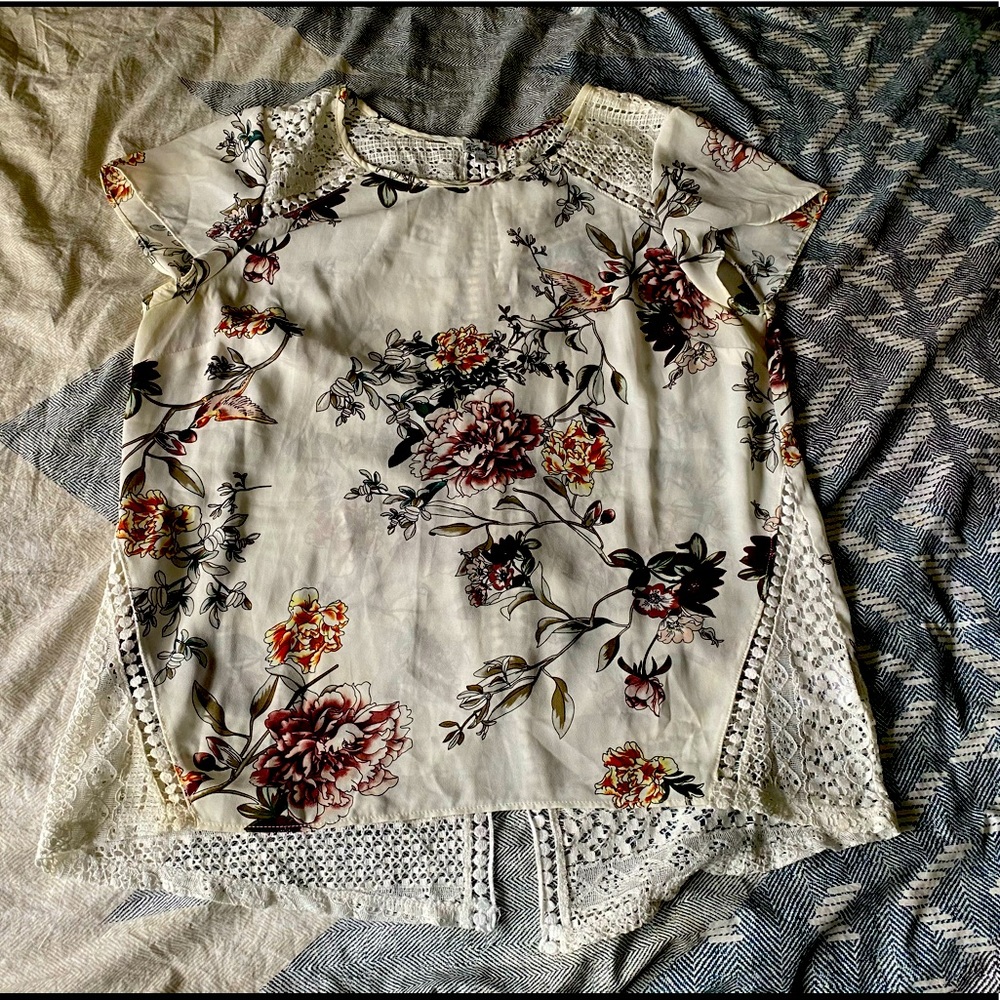 Kismet Crochet detail blouse